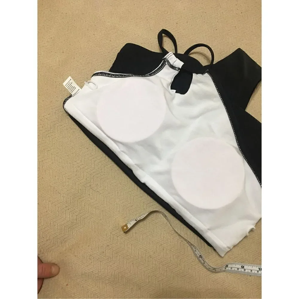 New Women’s Color Block One Piece Black & White Swimsuit M